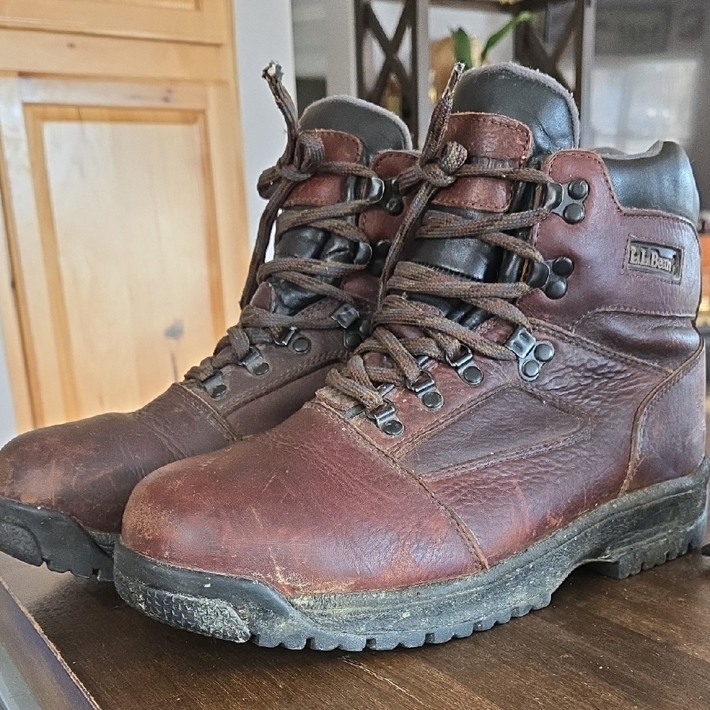 L.L. Bean Men's Brown Leather Knifes Edge Hiking Boots Gore Tex Size 10.5